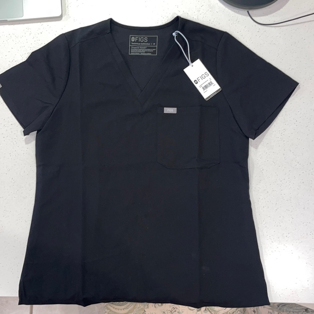 FIGS Catarina Scrub Top NWT